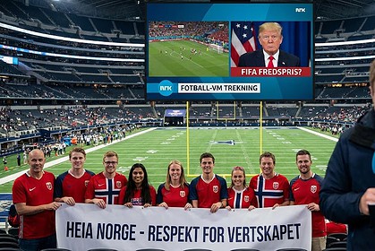 FIFA fotball-VM Norway, sportspersoner iført Norgesdrakt på stadium, nyheter om fotball, landshold, fotballreportasje og stadion i Norge, med NRK mediafokus.